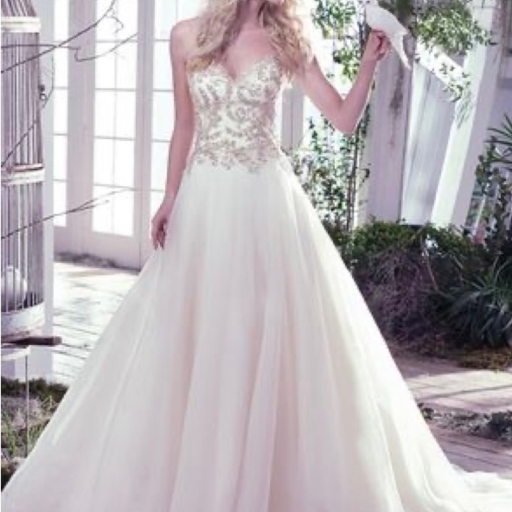 Maggie Sottero Couture Lorenza Sz 16 Organza Ball Gown with Swarovski crystals.